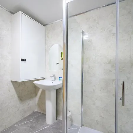 Apartamento -f1ng- For Your Relaxed & Cosy Bradford (West Yorkshire)